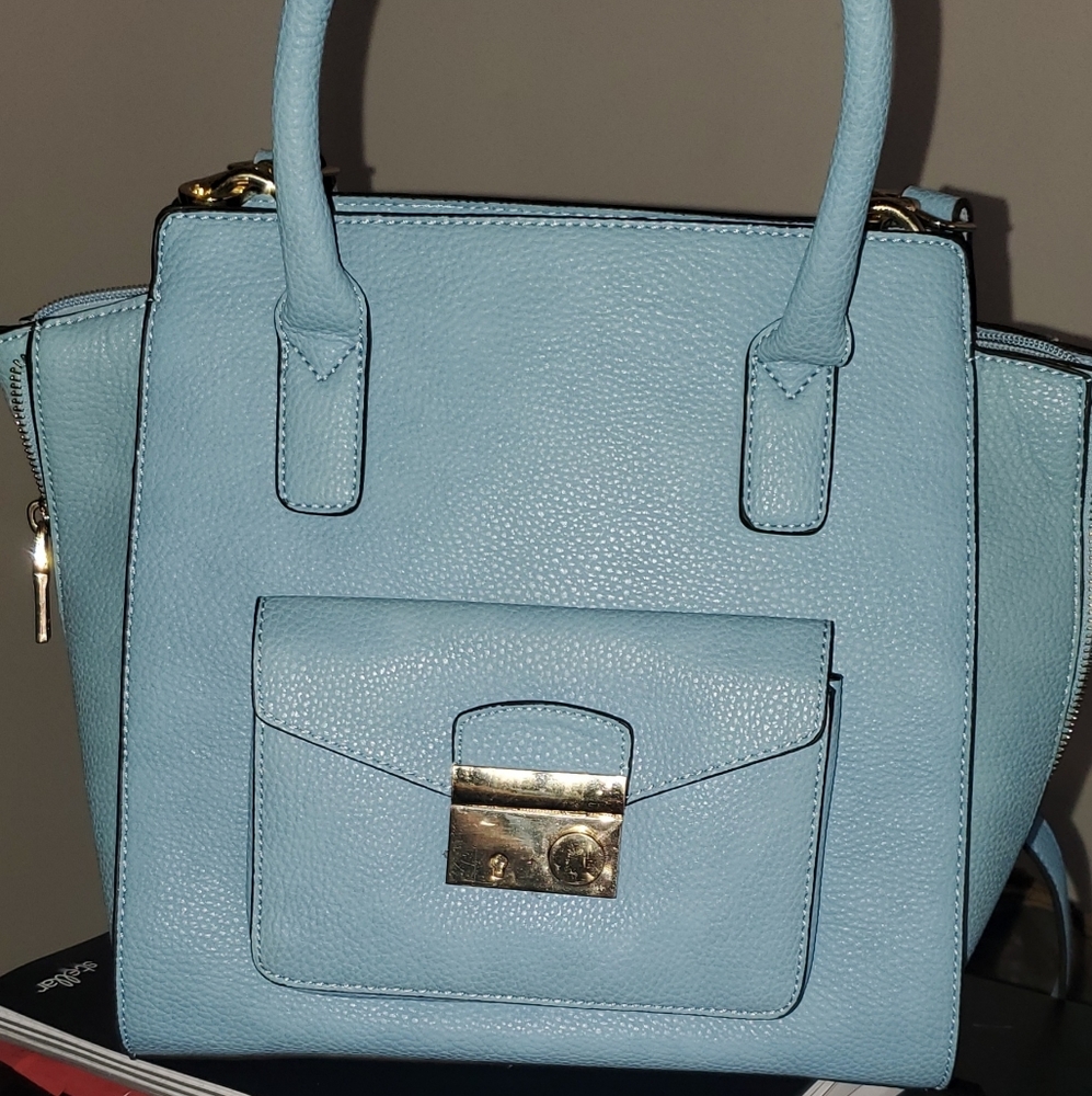 New with tags! Women's bag